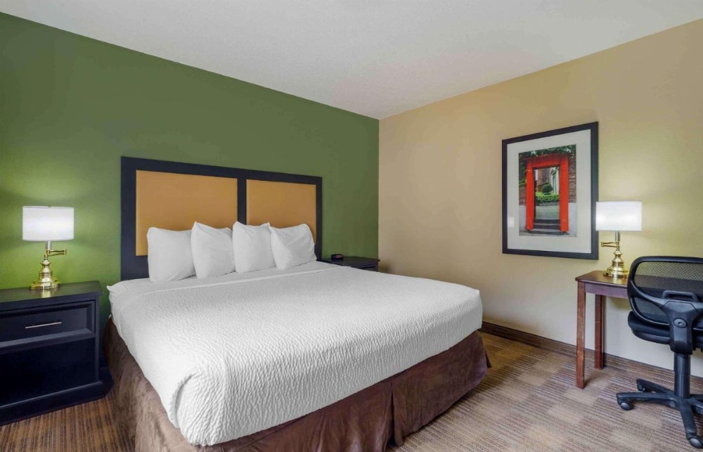 Extended Stay America Suites - Los Angeles - Ontario Airport